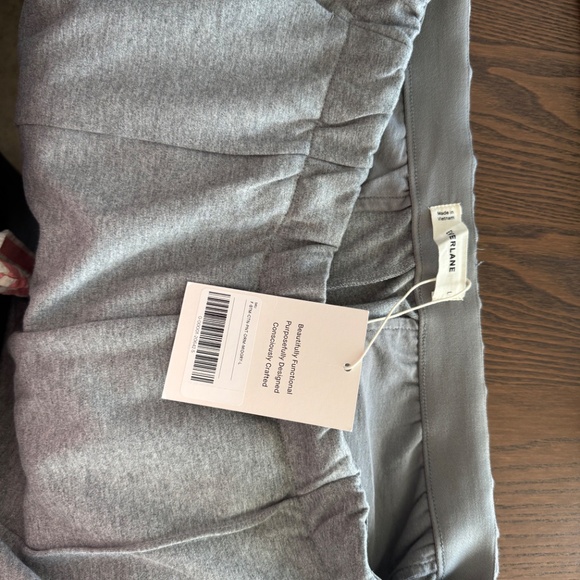 Everlane The Dream Pant - Picture 4 of 6